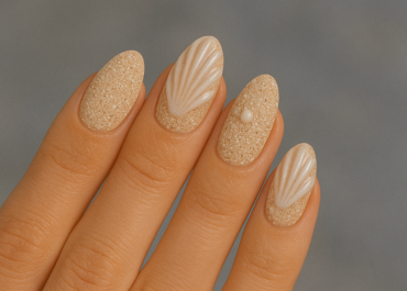 Summer-Nails-2025-The-Hottest-Nail-Trends-You-Need-on-Your-Radar-Right-Now-beauty-and-fashion-freaks-7