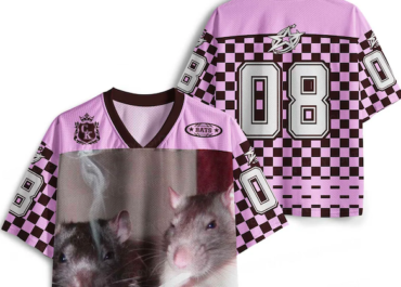 Why-Y2K-Baby-Tees-&-Jersey-Shirts-Are-Taking-Over-Fashion-in-2025-beauty-and-fashion-freaks-3