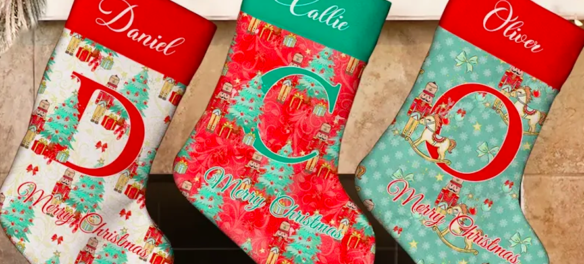 10-Heartfelt-Personalized-Gift-Ideas-That-Make-Christmas-Extra-Special-beauty-and-fashion-freaks-4