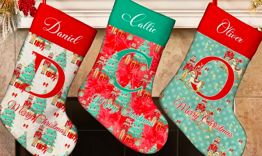 10-Heartfelt-Personalized-Gift-Ideas-That-Make-Christmas-Extra-Special-beauty-and-fashion-freaks-4